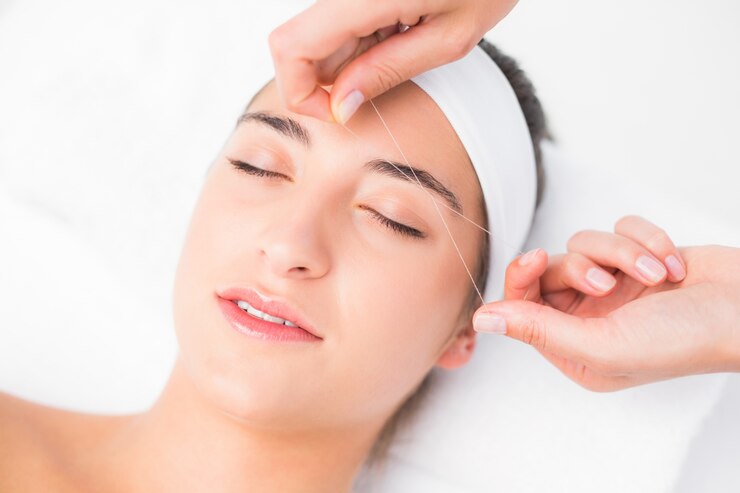 Eyebrows-Threading