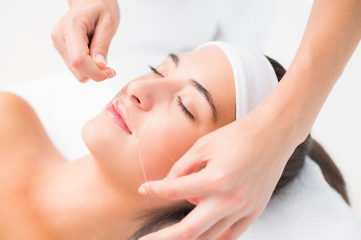 Upper-Lips-Threading